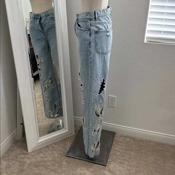 BDG Light Blue Flare Jeans with Artistic Patterns - Picture 15 of 15